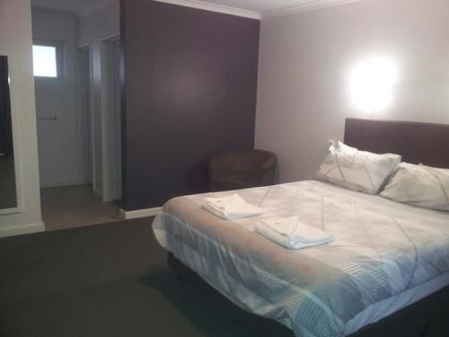 Christies Beach Hotel Clarendon ภายนอก รูปภาพ